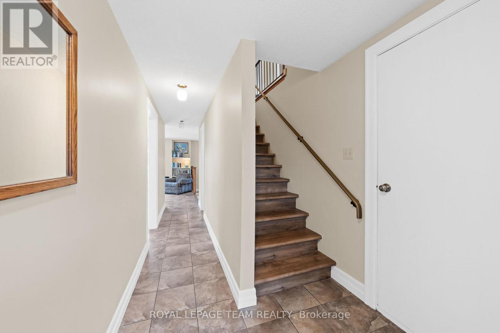 1119 Firefly Lane