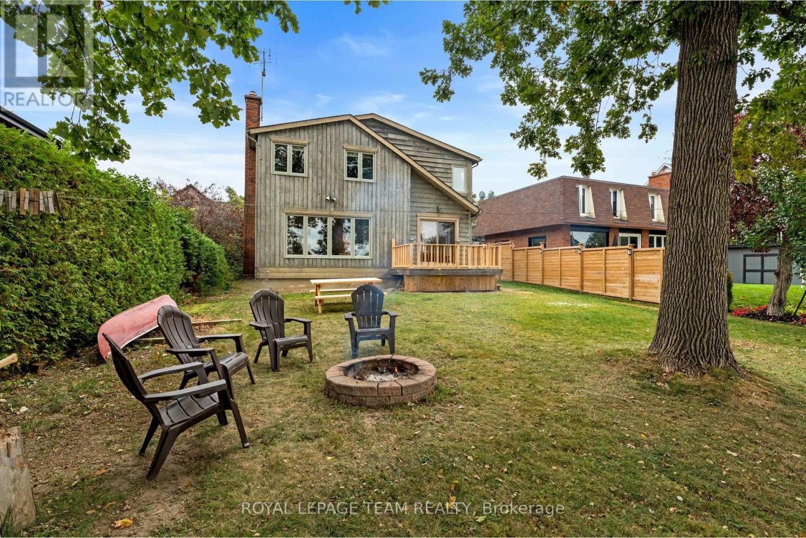 1119 Firefly Lane