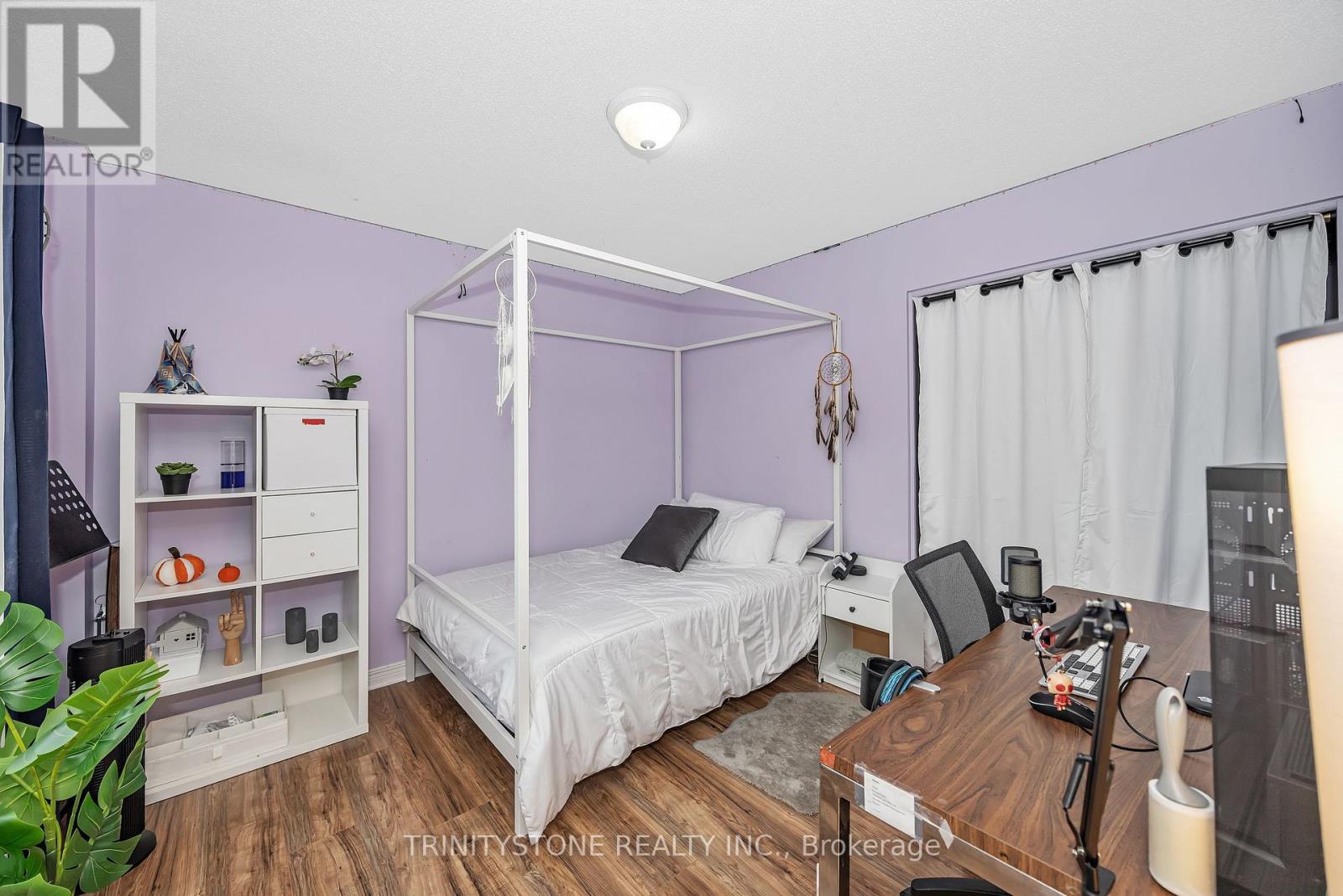 6 Cinnabar Way