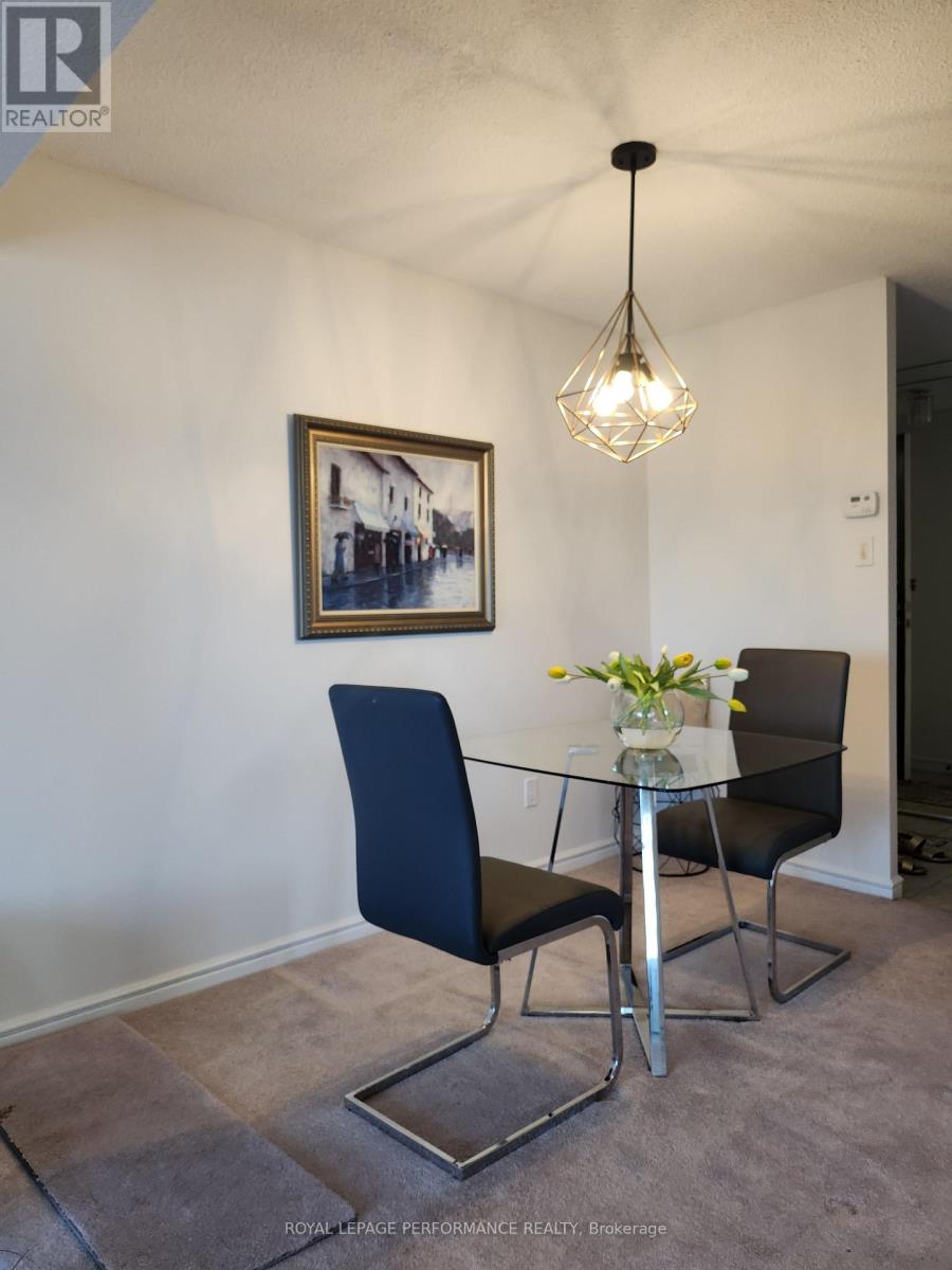 1002 - 1171 Ambleside Drive