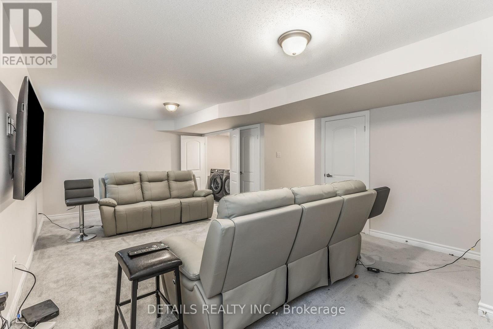 708 Vennecy Terrace