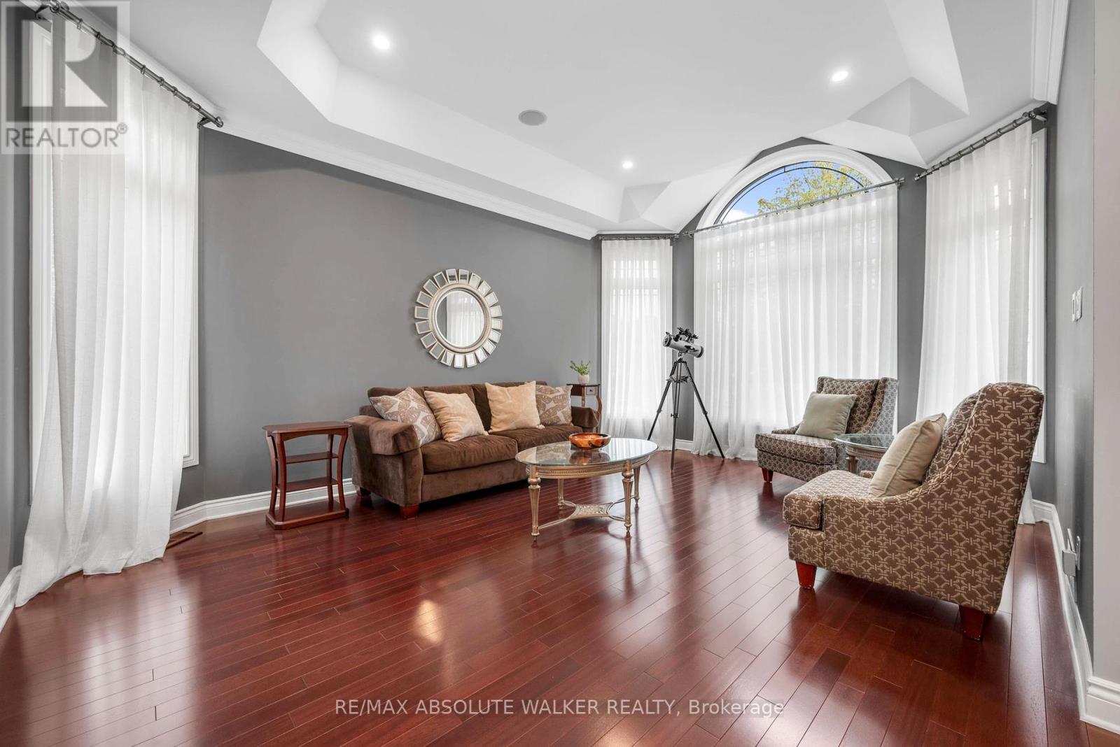 11 Tradewinds Drive