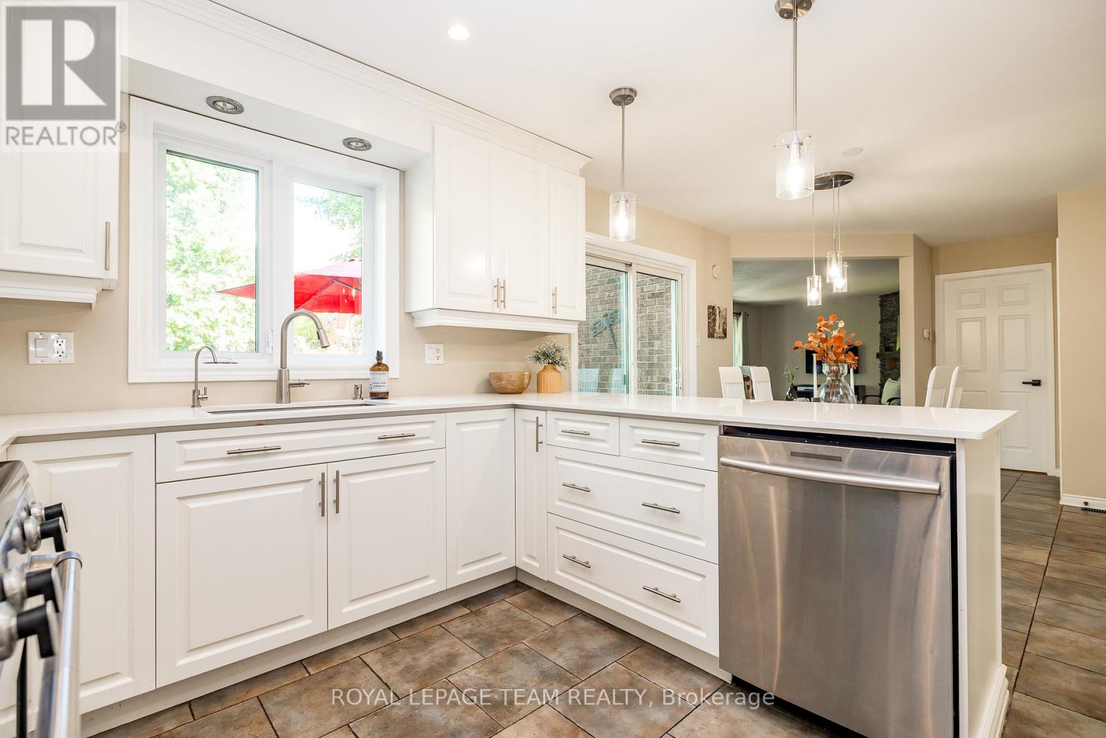 5239 Mclean Crescent