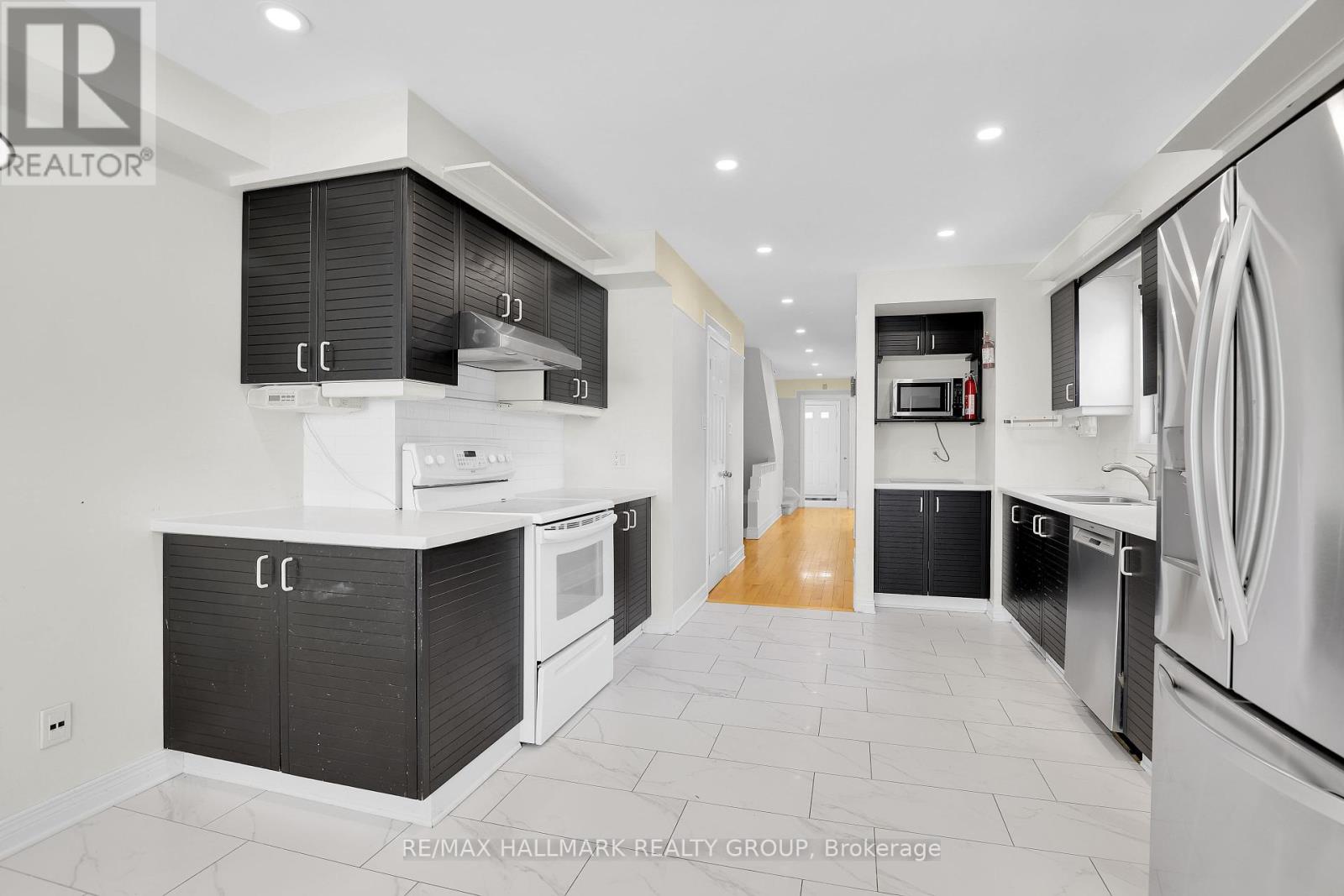 303 Sherwood Drive