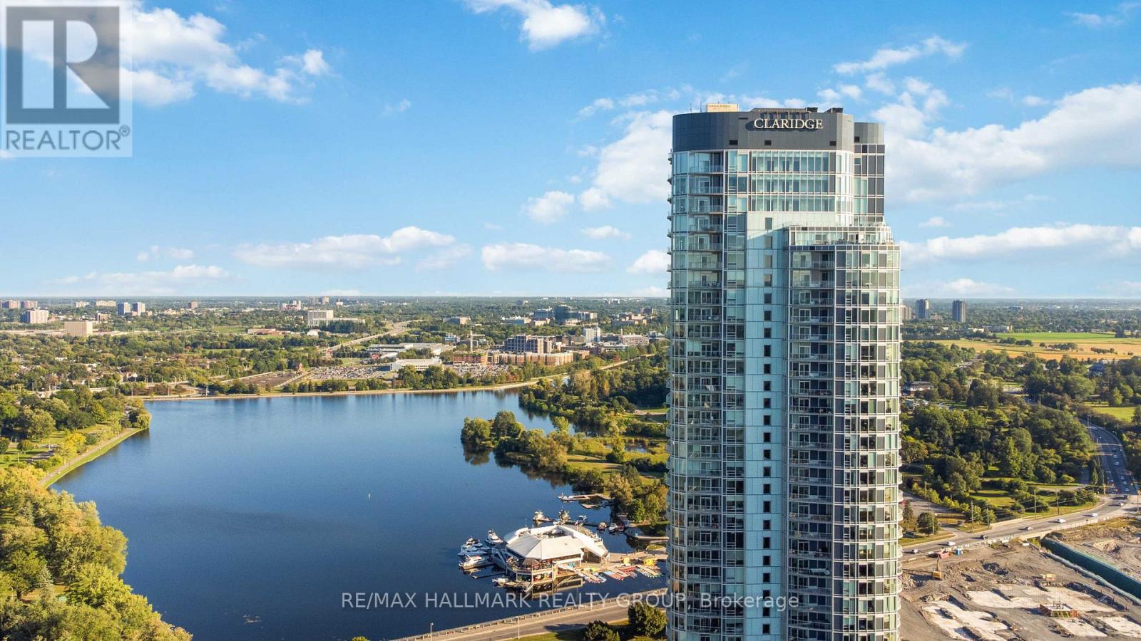 2406 - 805 Carling Avenue