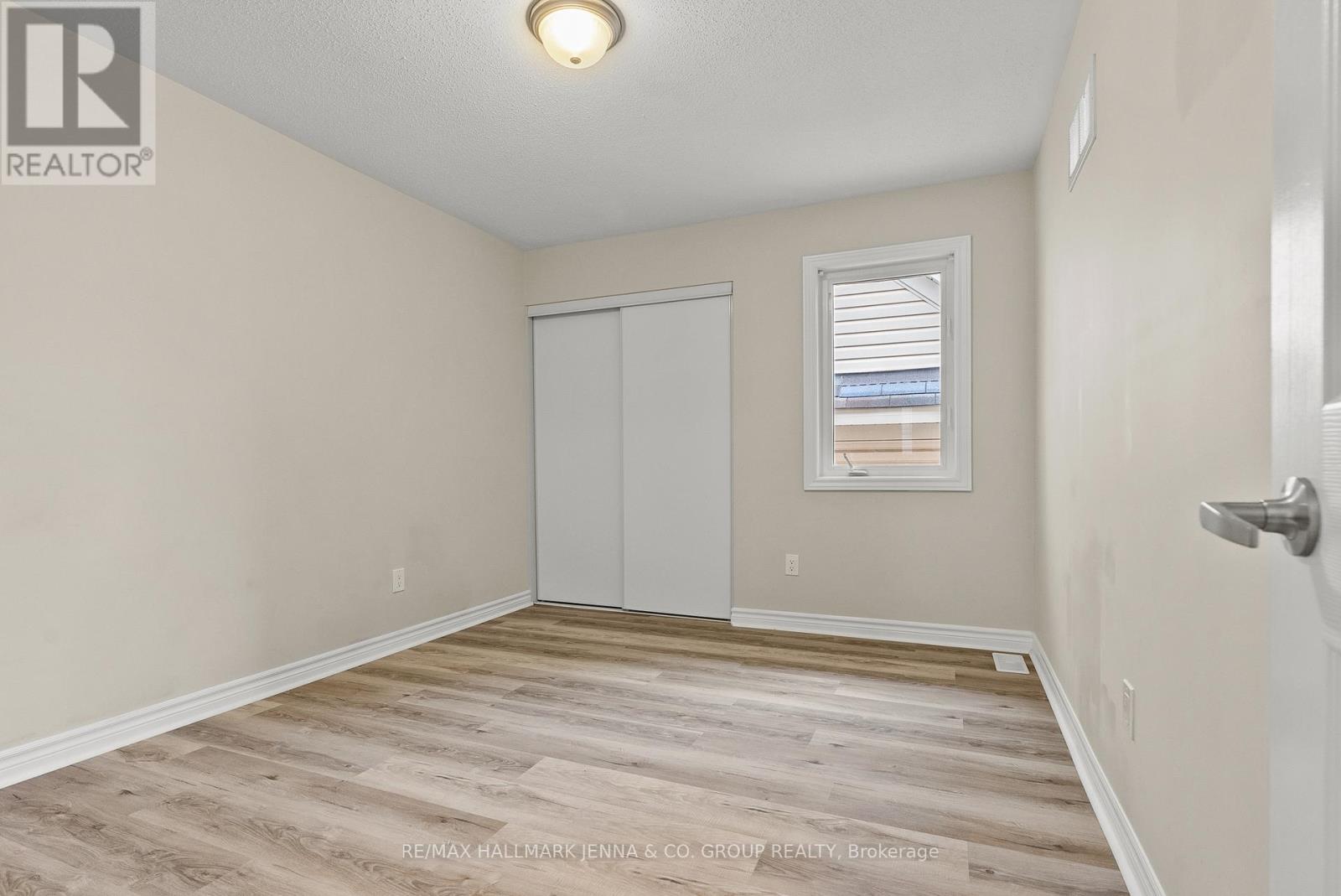 326 Gallantry Way