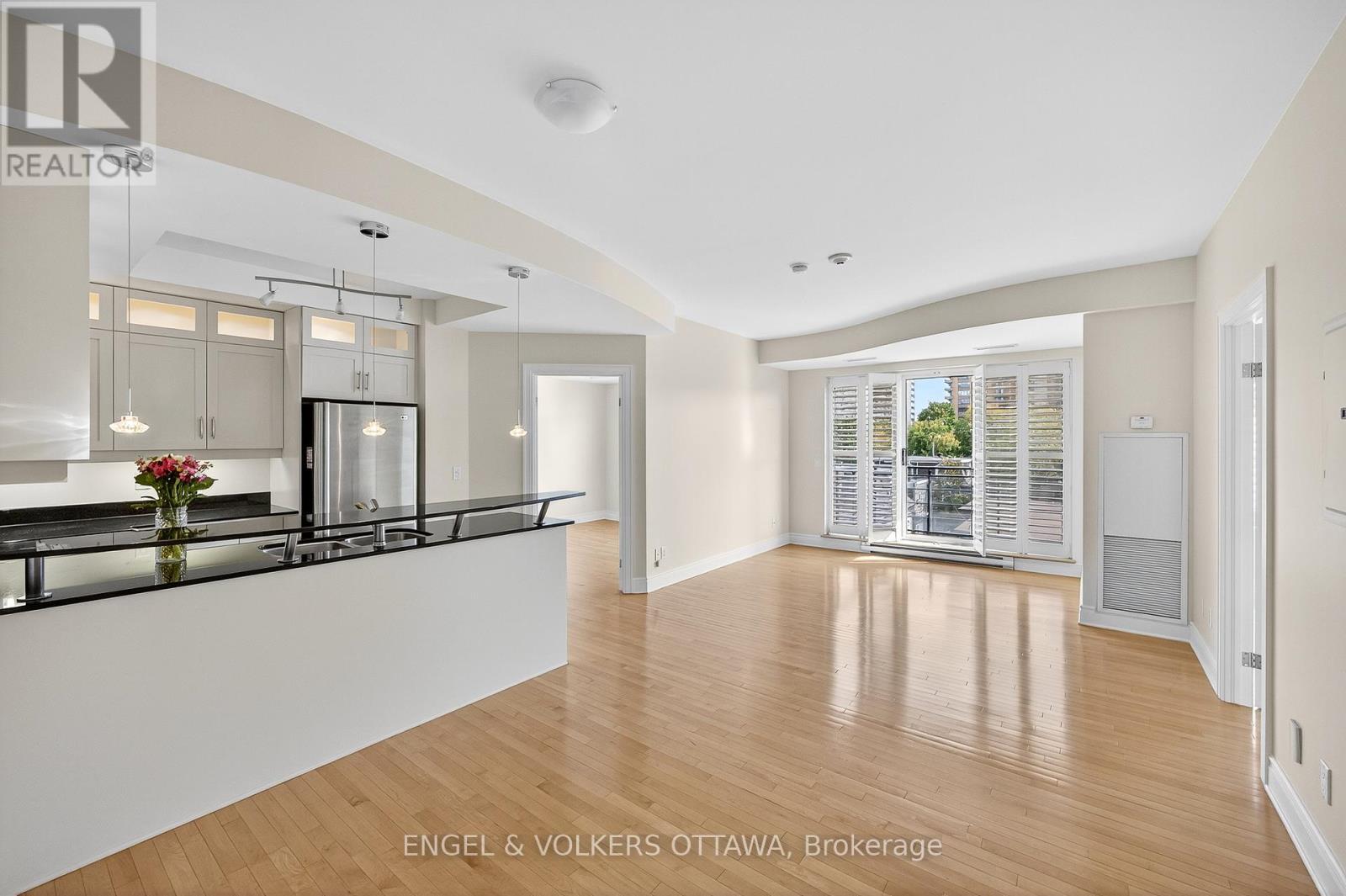 505 - 95 Bronson Avenue