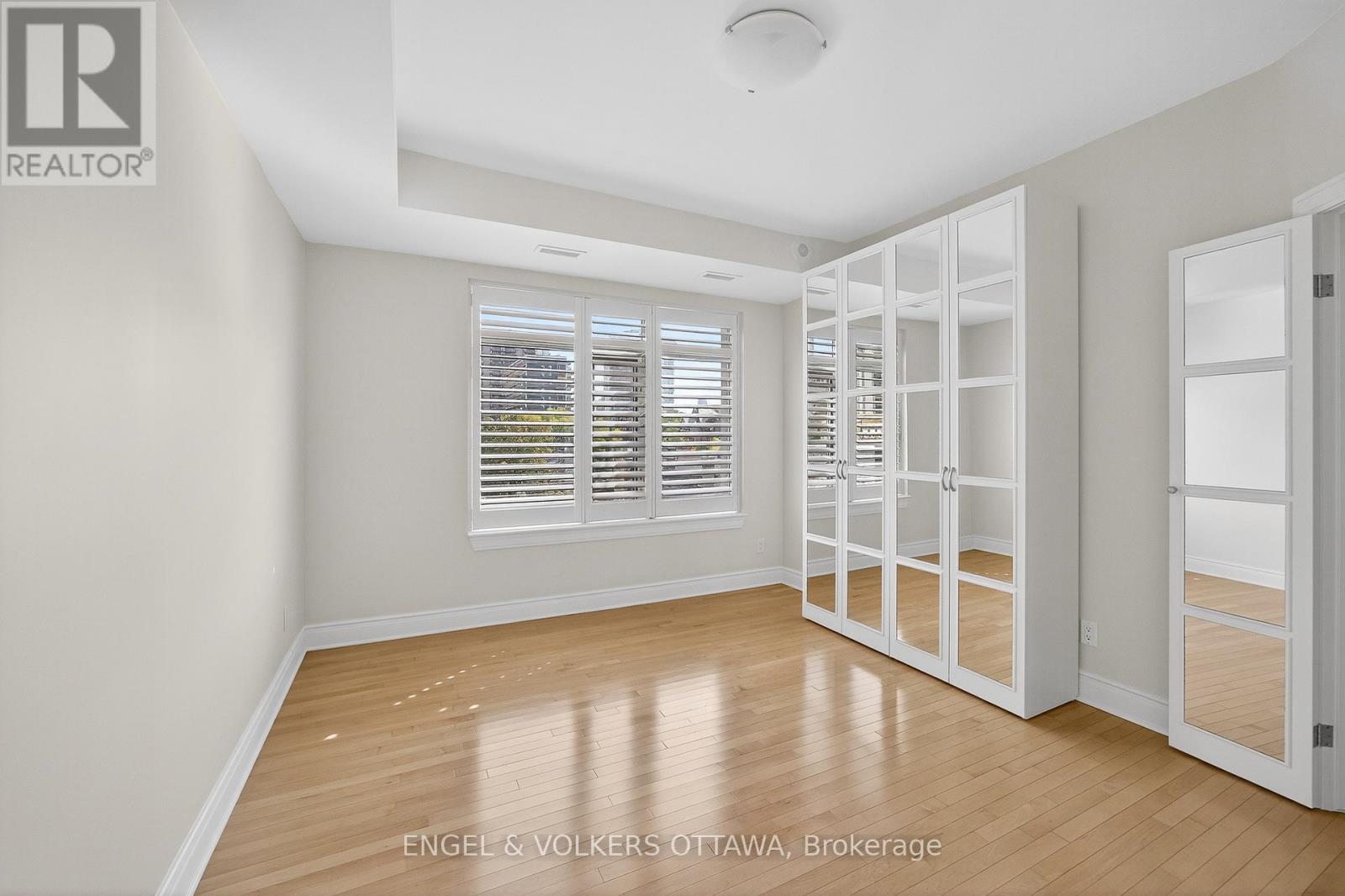 505 - 95 Bronson Avenue