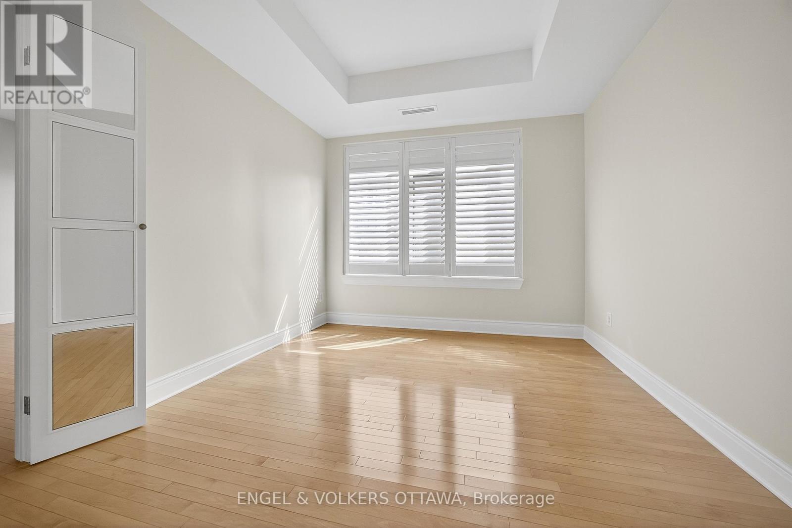 505 - 95 Bronson Avenue