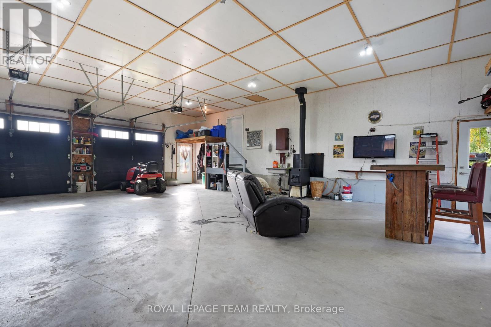 10527 Kirker Road