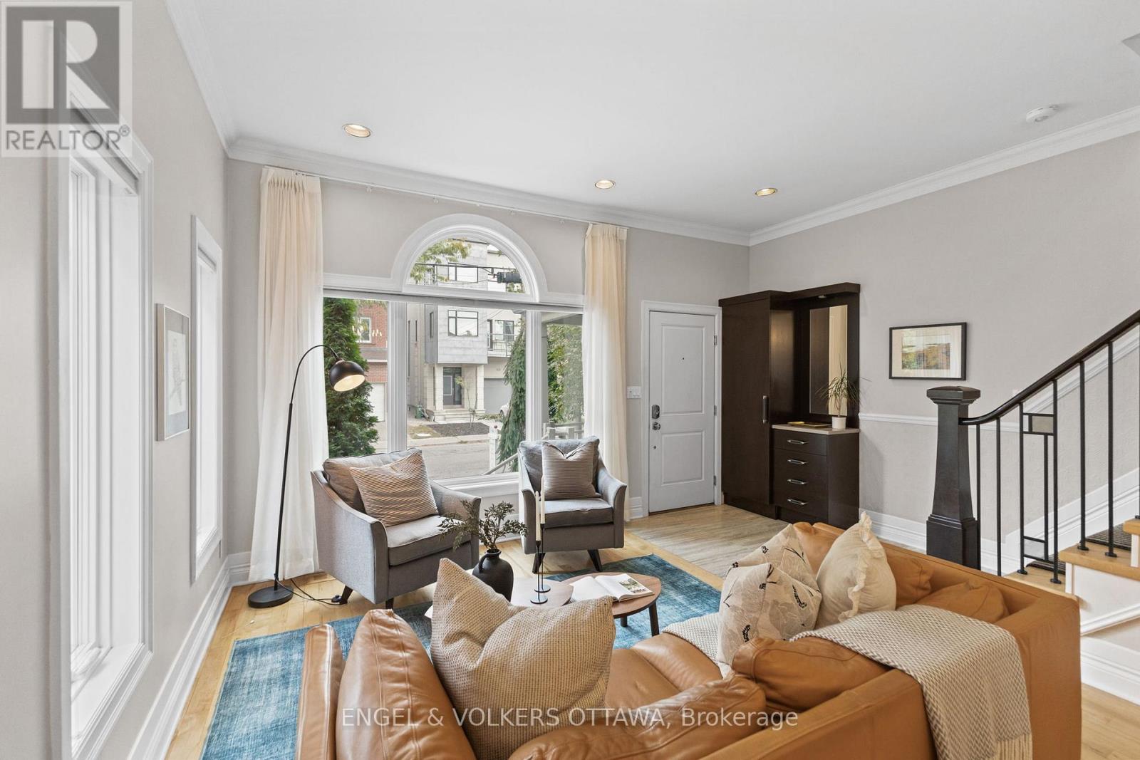 A - 120 Drummond Street