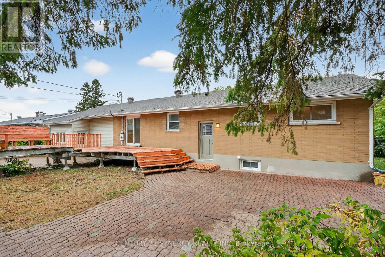 10 Pritchard Drive
