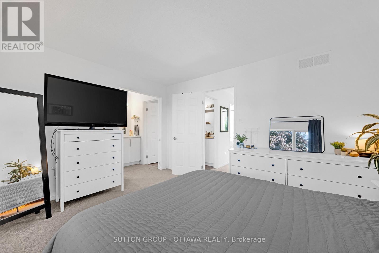 313 Stoneway Drive