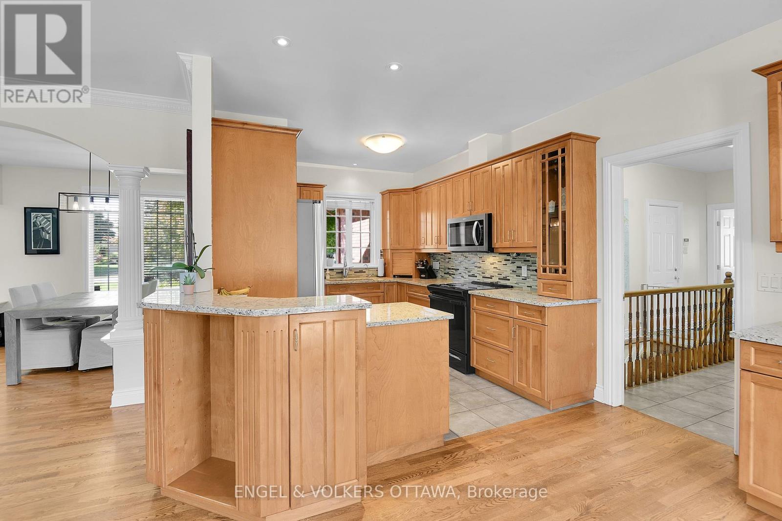 1491 Stableview Way