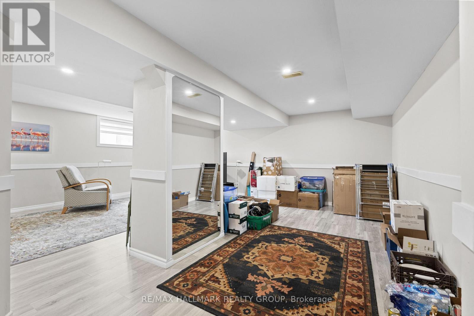 112 Gracewood Crescent
