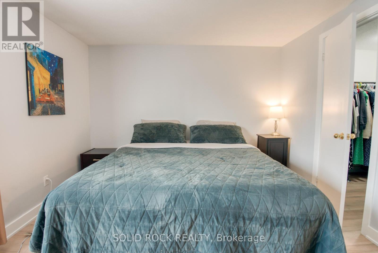 12 - 463 Canotia Place