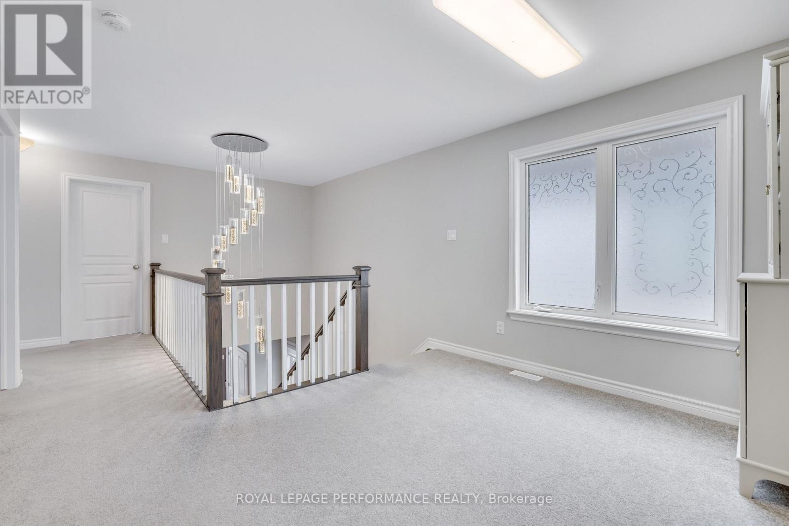 266 Shinleaf Crescent
