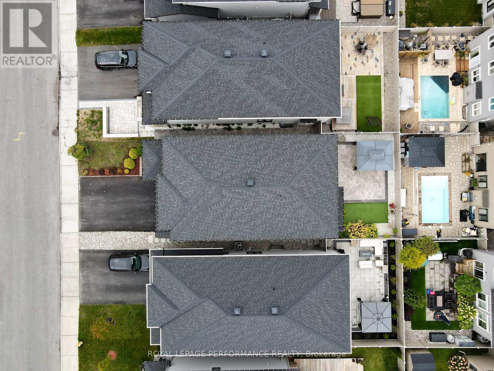 266 Shinleaf Crescent