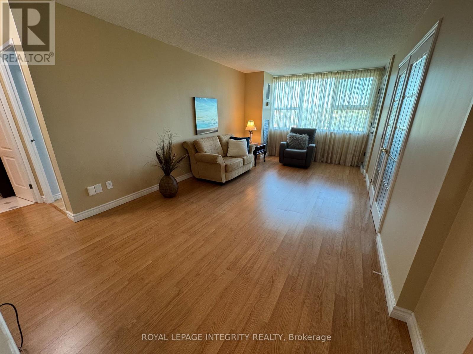 1008 - 555 Brittany Drive