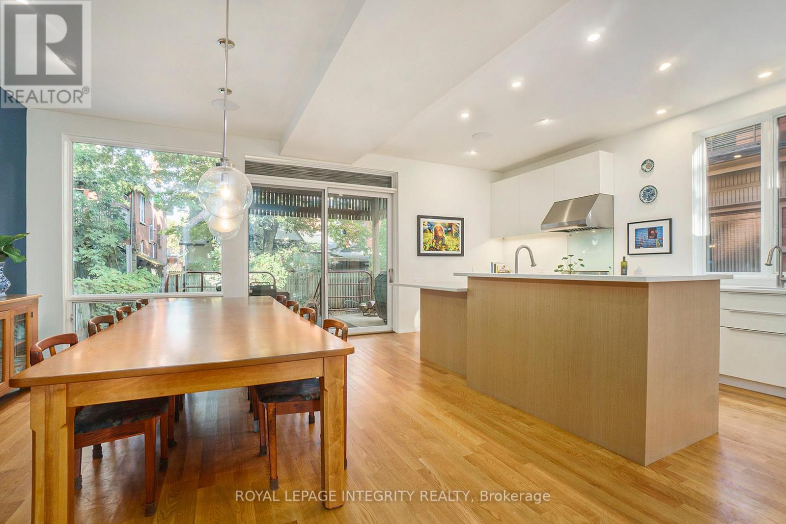 45 Mcleod Street