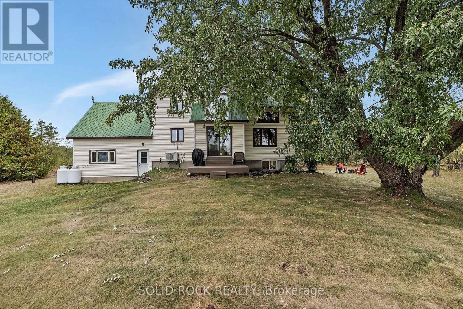 6800 Dwyer Hill Road