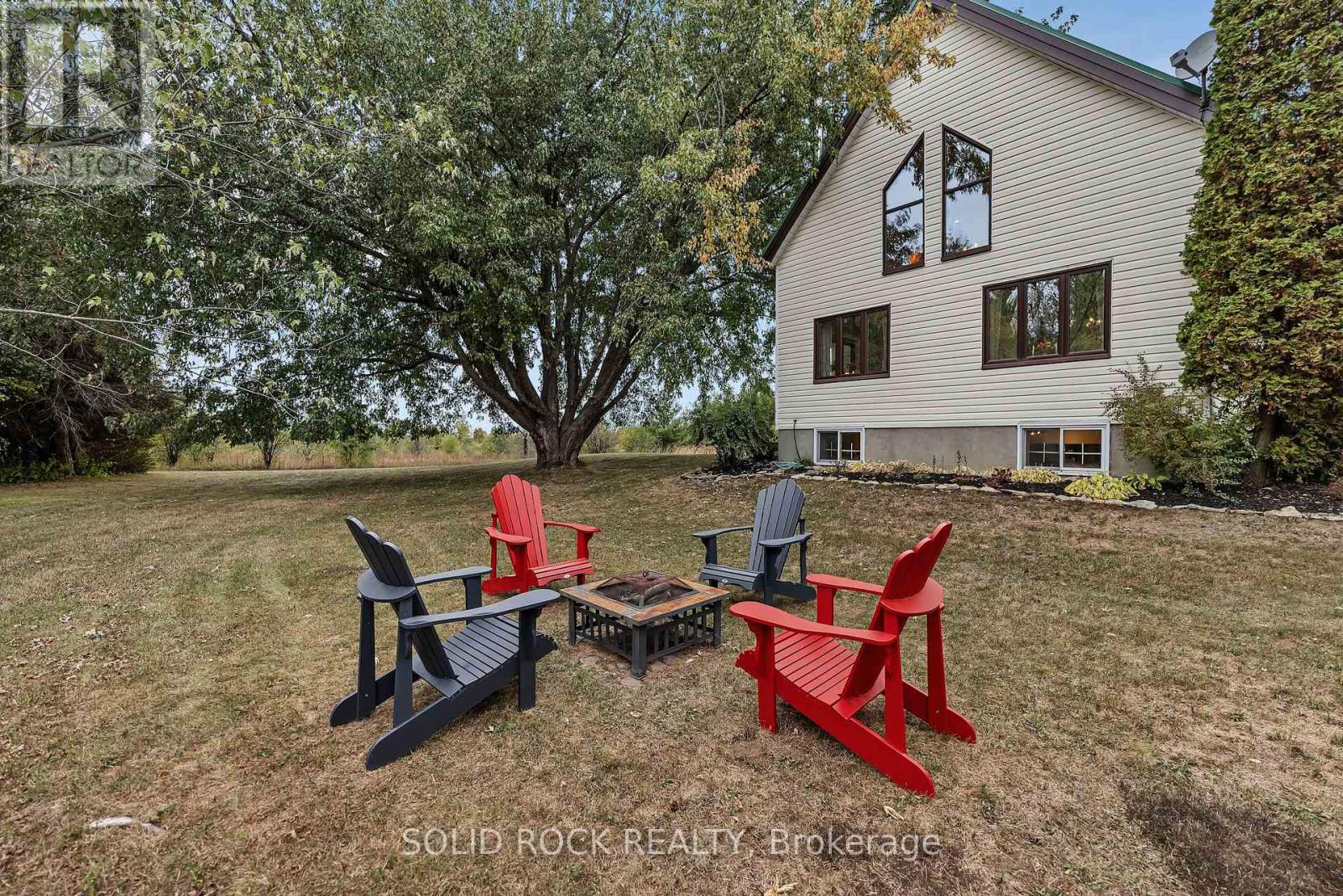 6800 Dwyer Hill Road