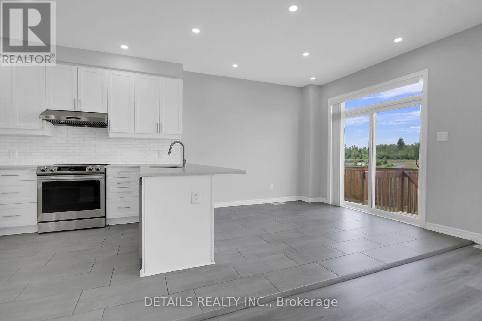 116 Unity Place