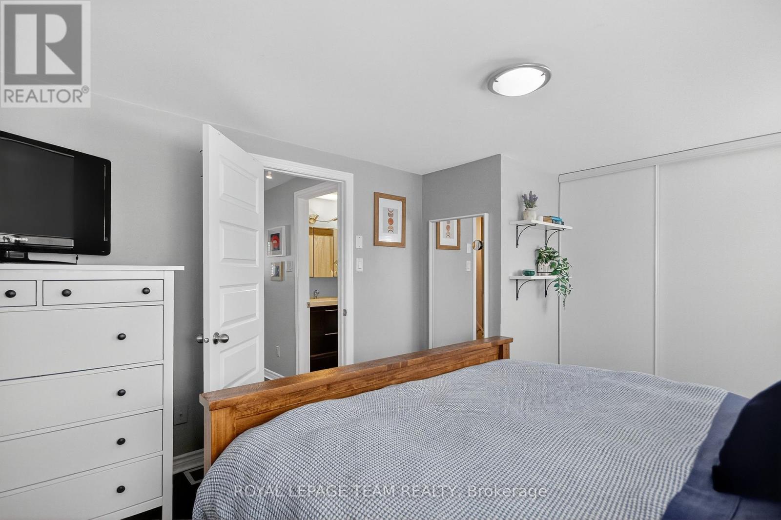1e Seyton Drive