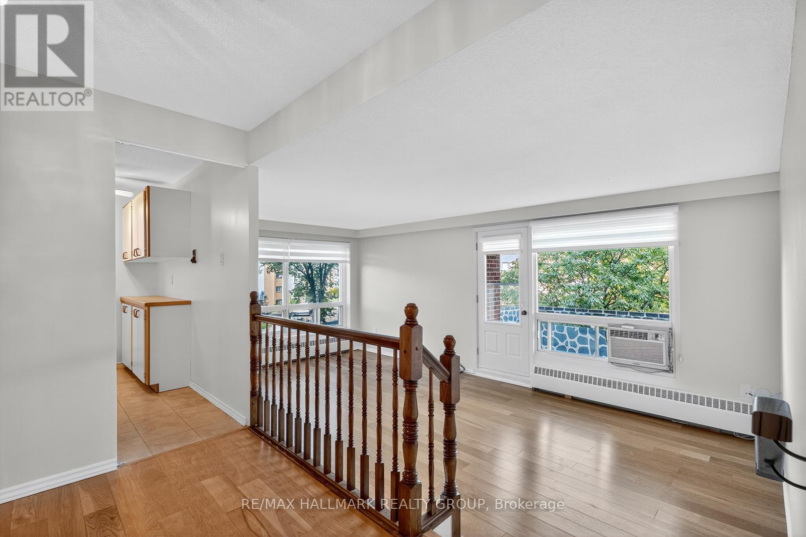 304 - 915 Elmsmere Road