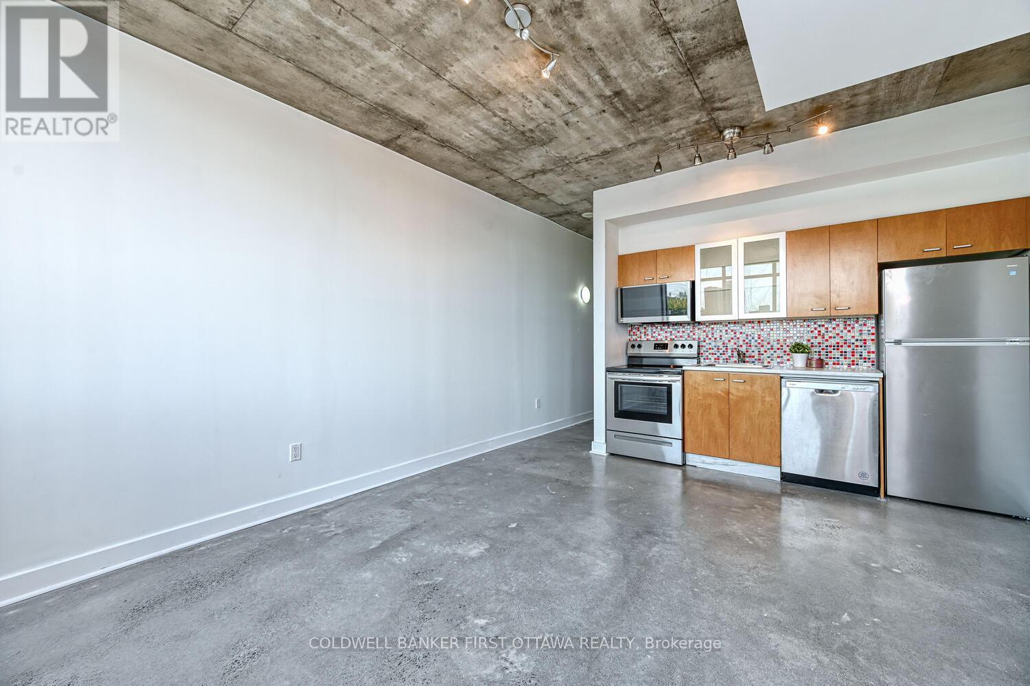 506 - 383 Cumberland Street