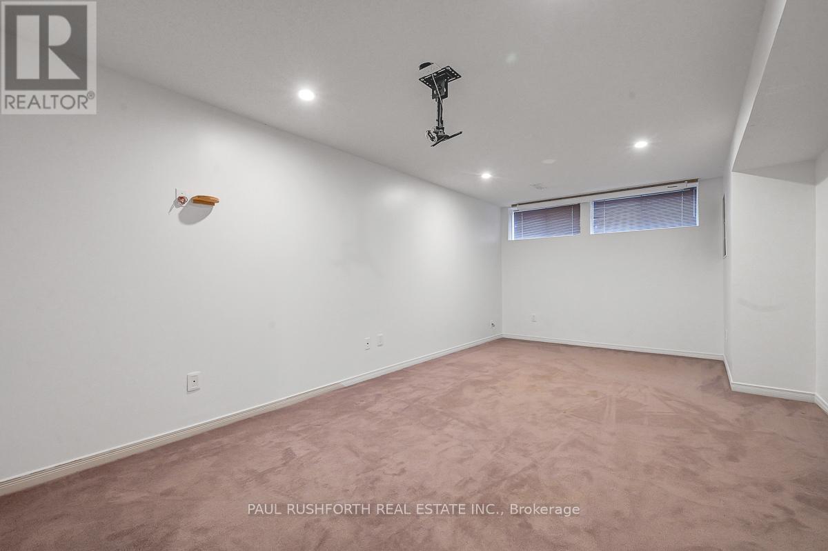 175 Lilibet Crescent