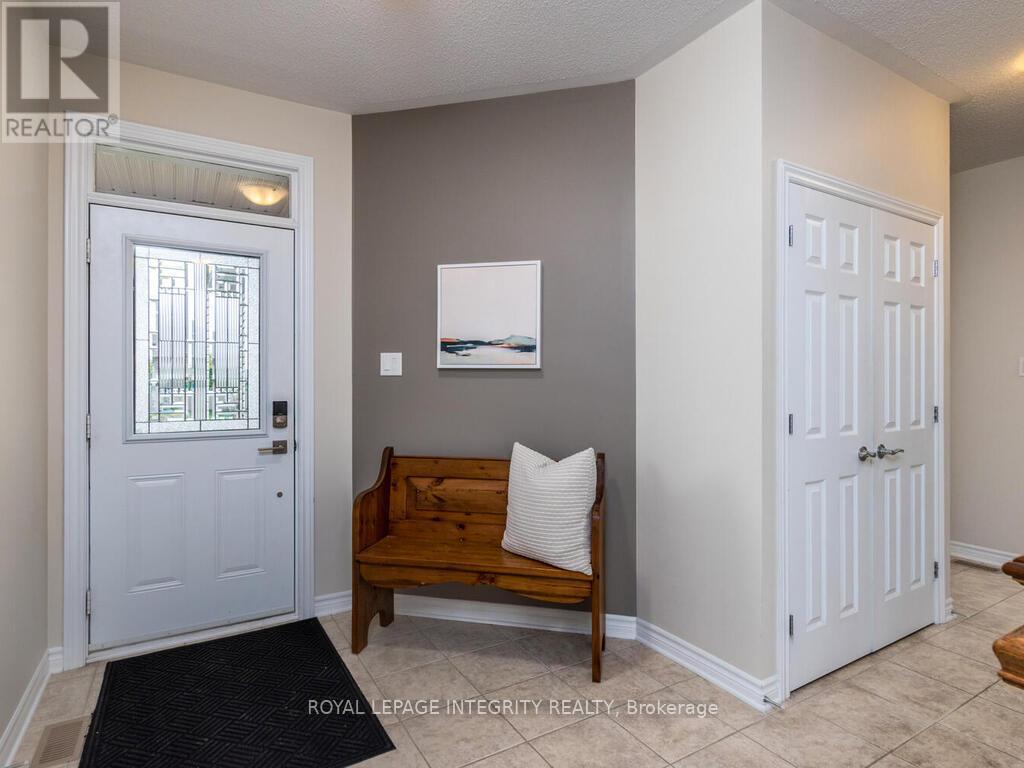 112 Elfin Grove