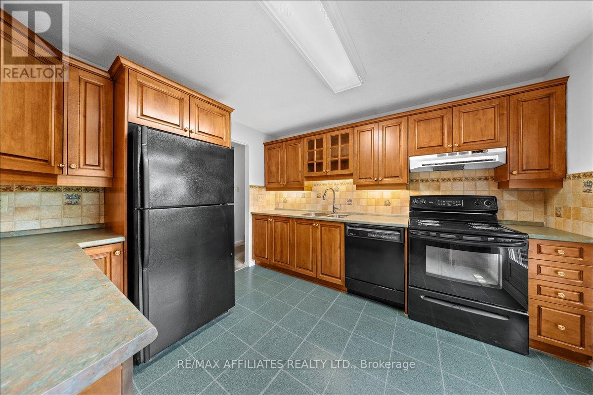 1610 Schouten Drive