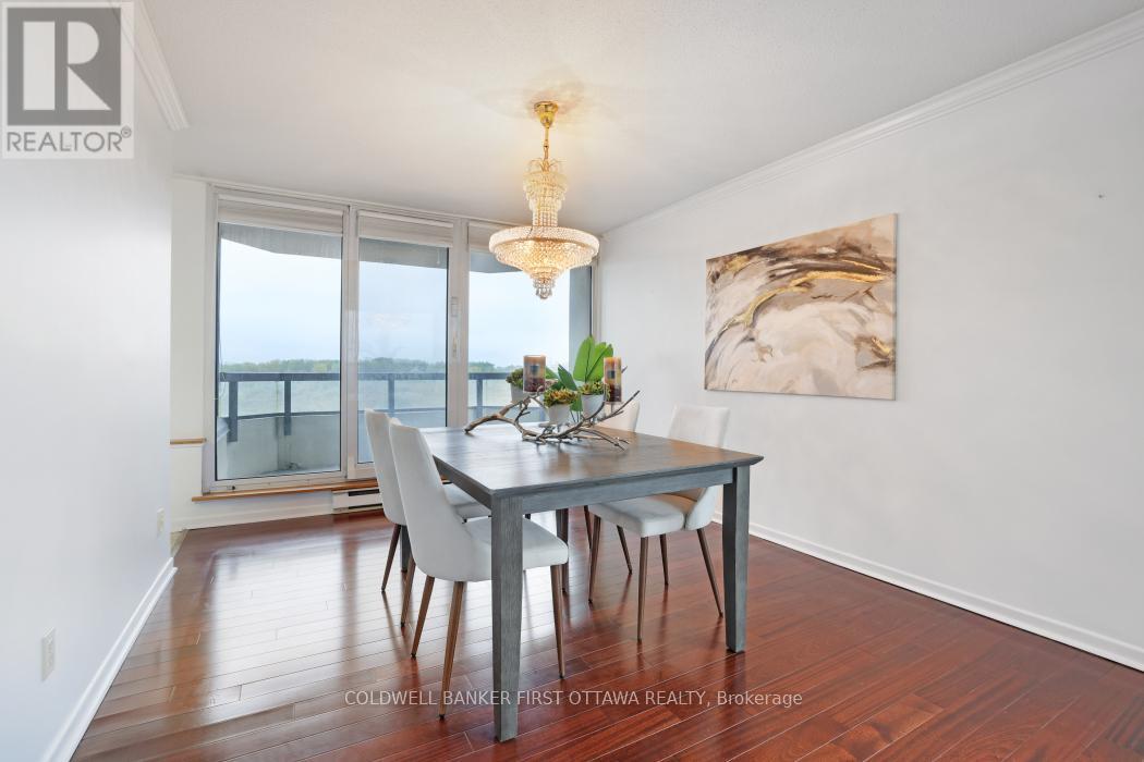 807 - 1500 Riverside Drive
