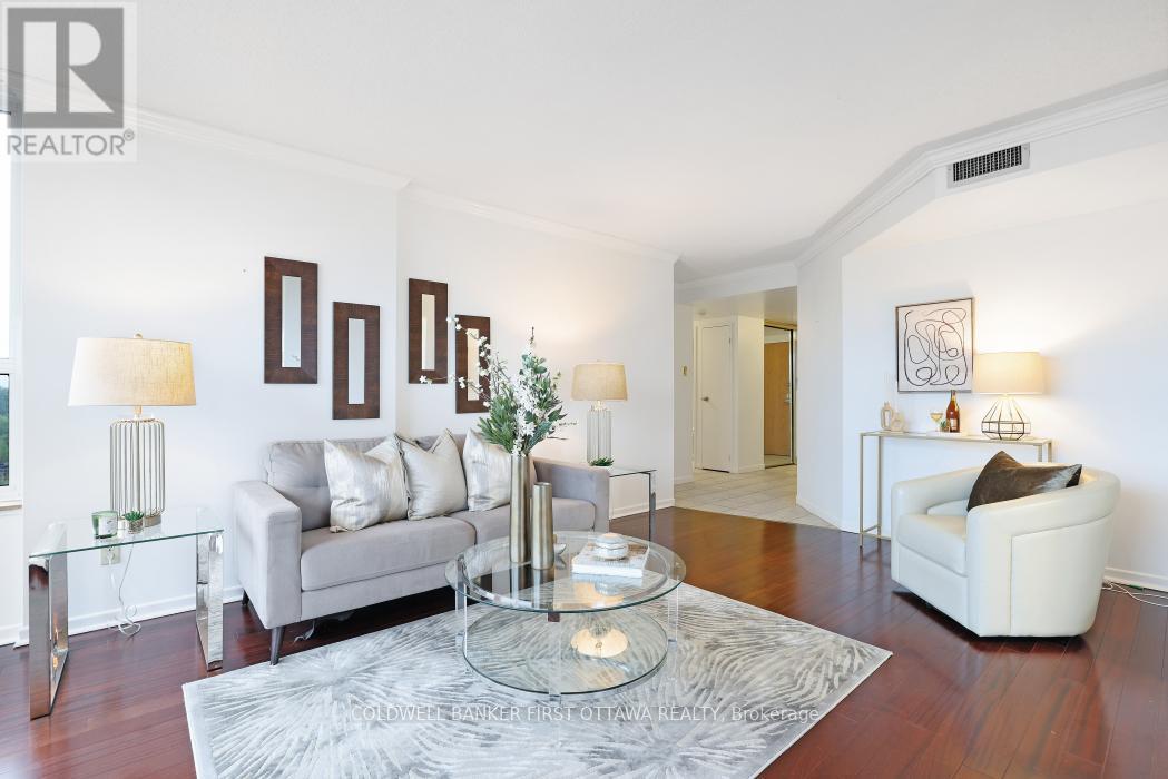 807 - 1500 Riverside Drive