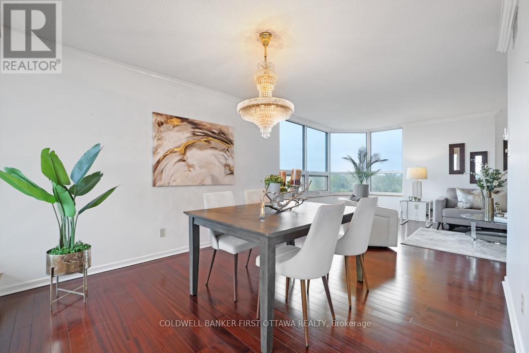 807 - 1500 Riverside Drive