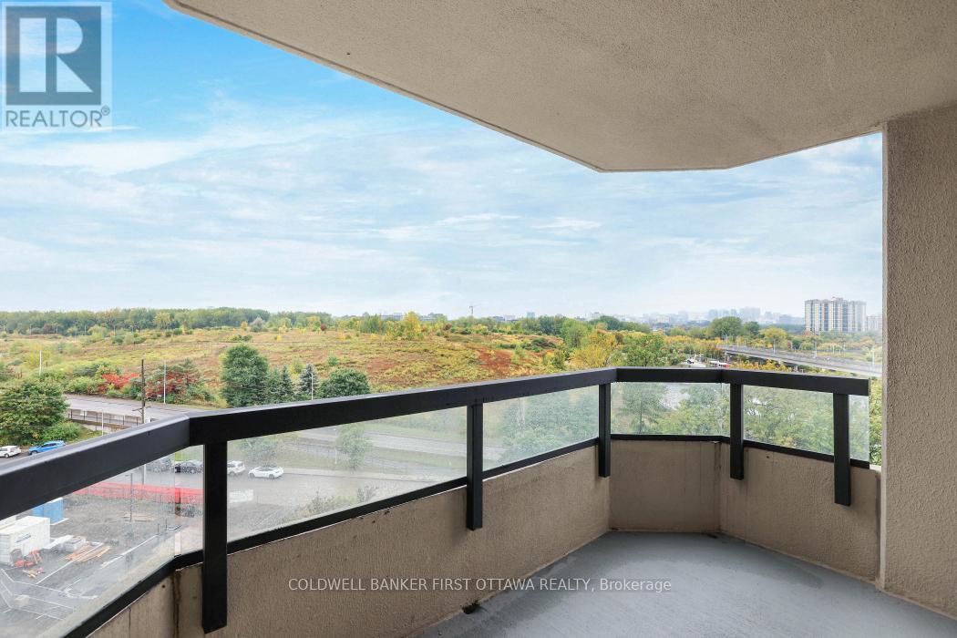 807 - 1500 Riverside Drive