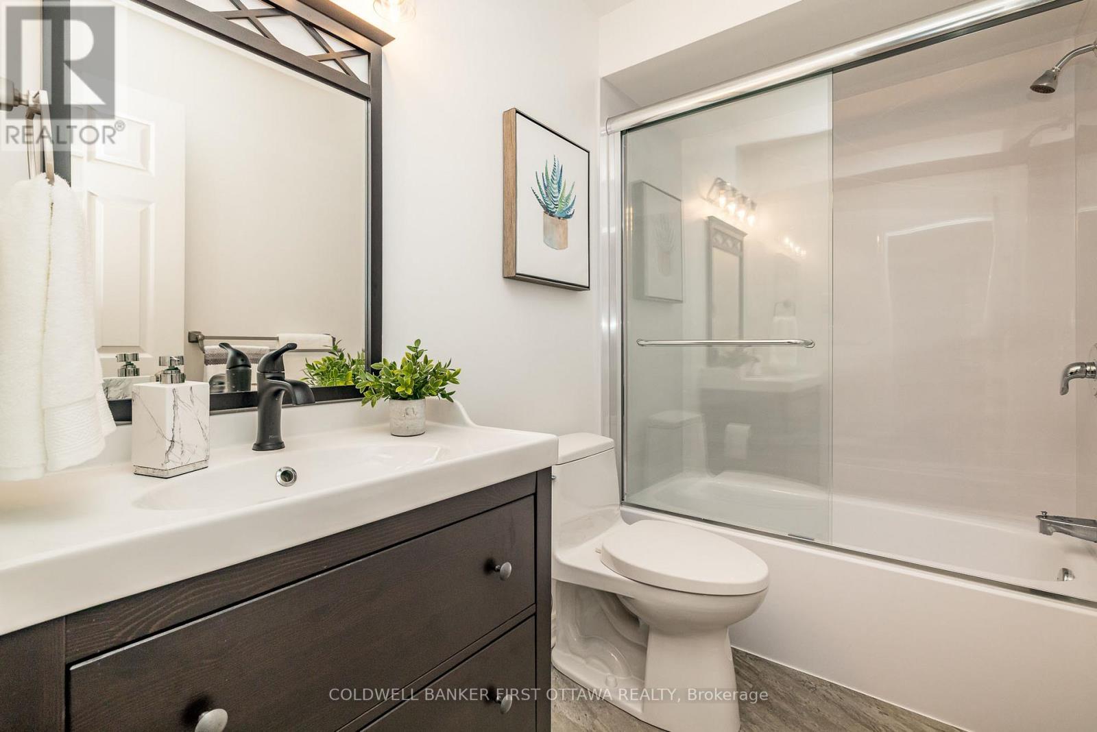 9 Lone Meadow Trail