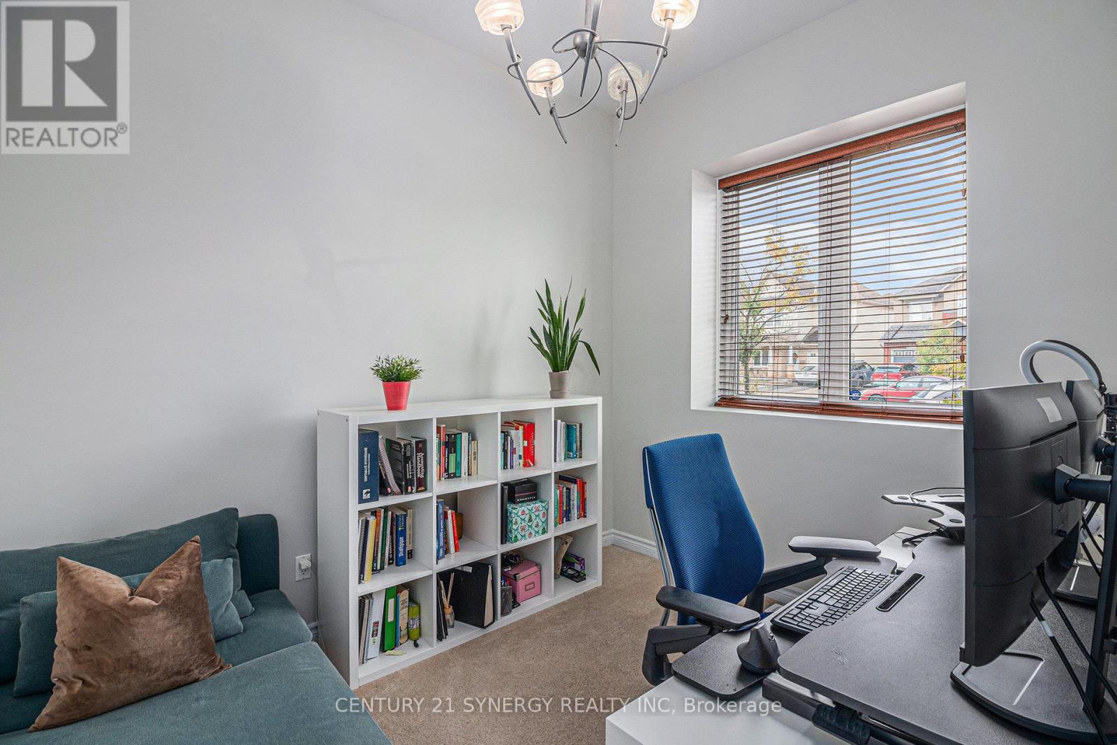 2479 Esprit Drive