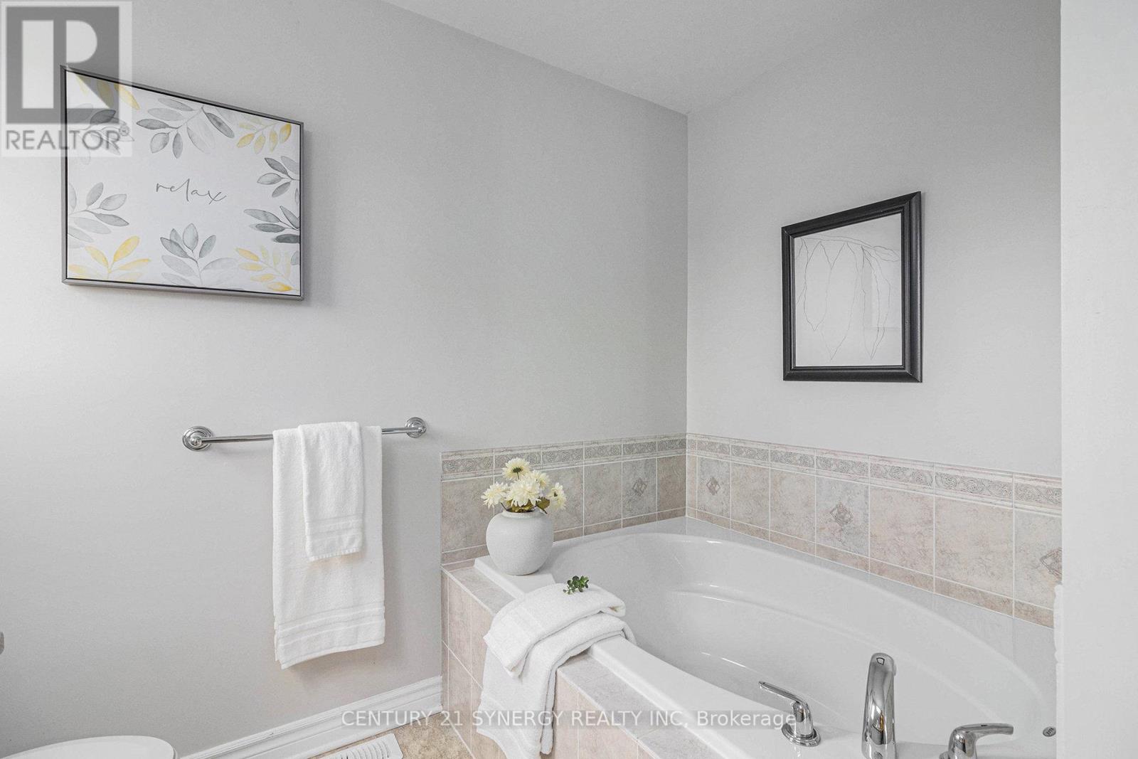 2479 Esprit Drive