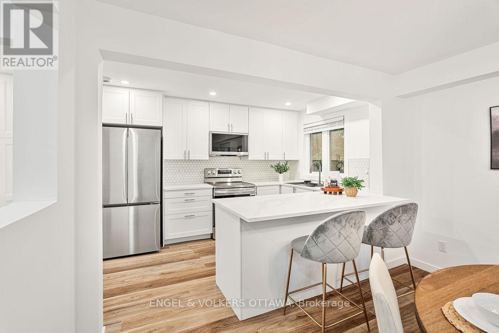 12 Bayside Private