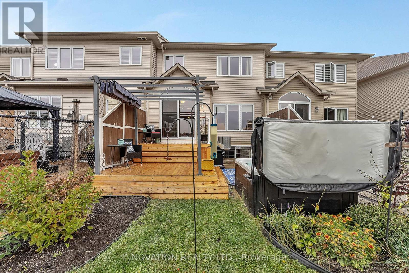 146 Silvermoon Crescent