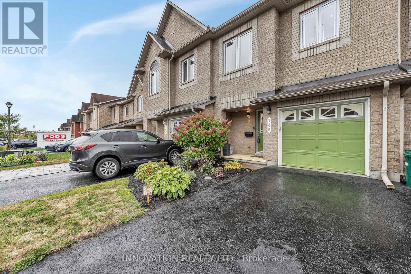 146 Silvermoon Crescent
