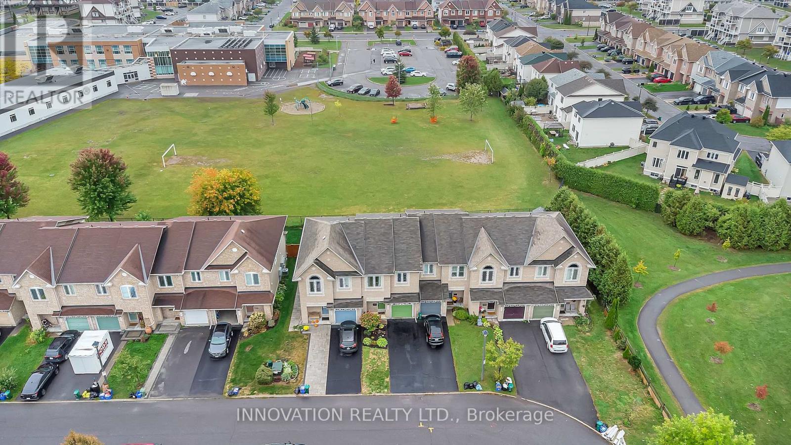 146 Silvermoon Crescent