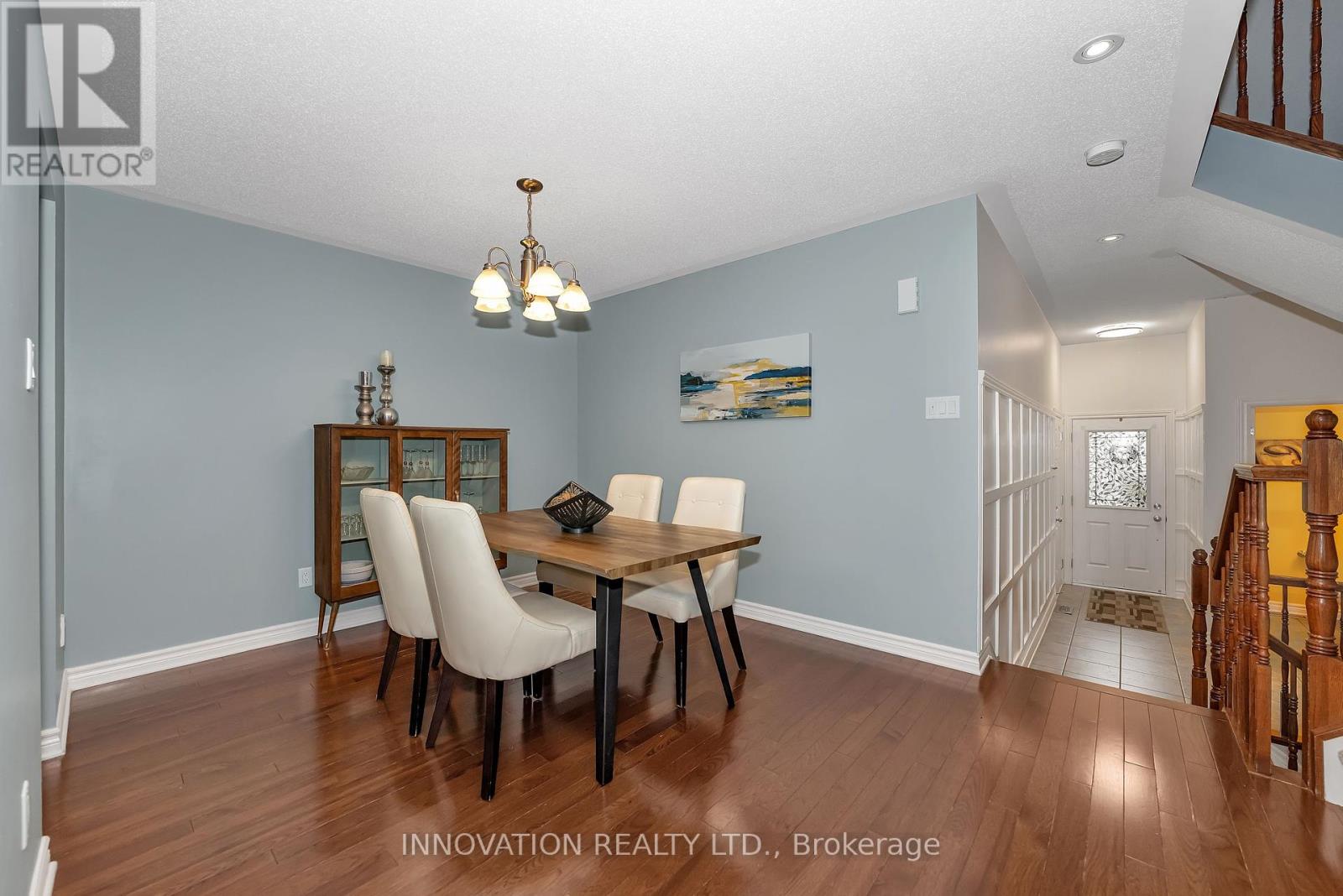 146 Silvermoon Crescent