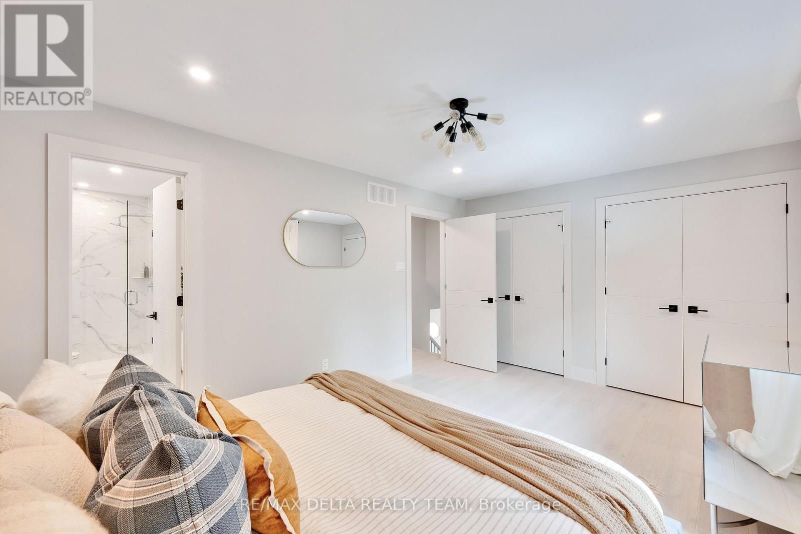 2556 Gravelle Crescent