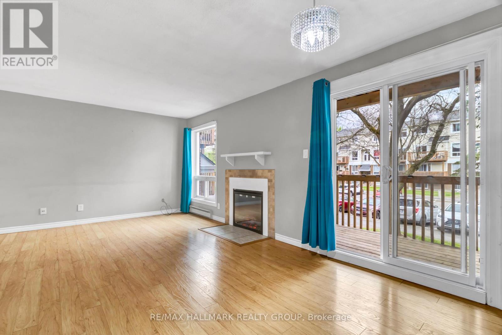 1 - 460 Fenerty Court