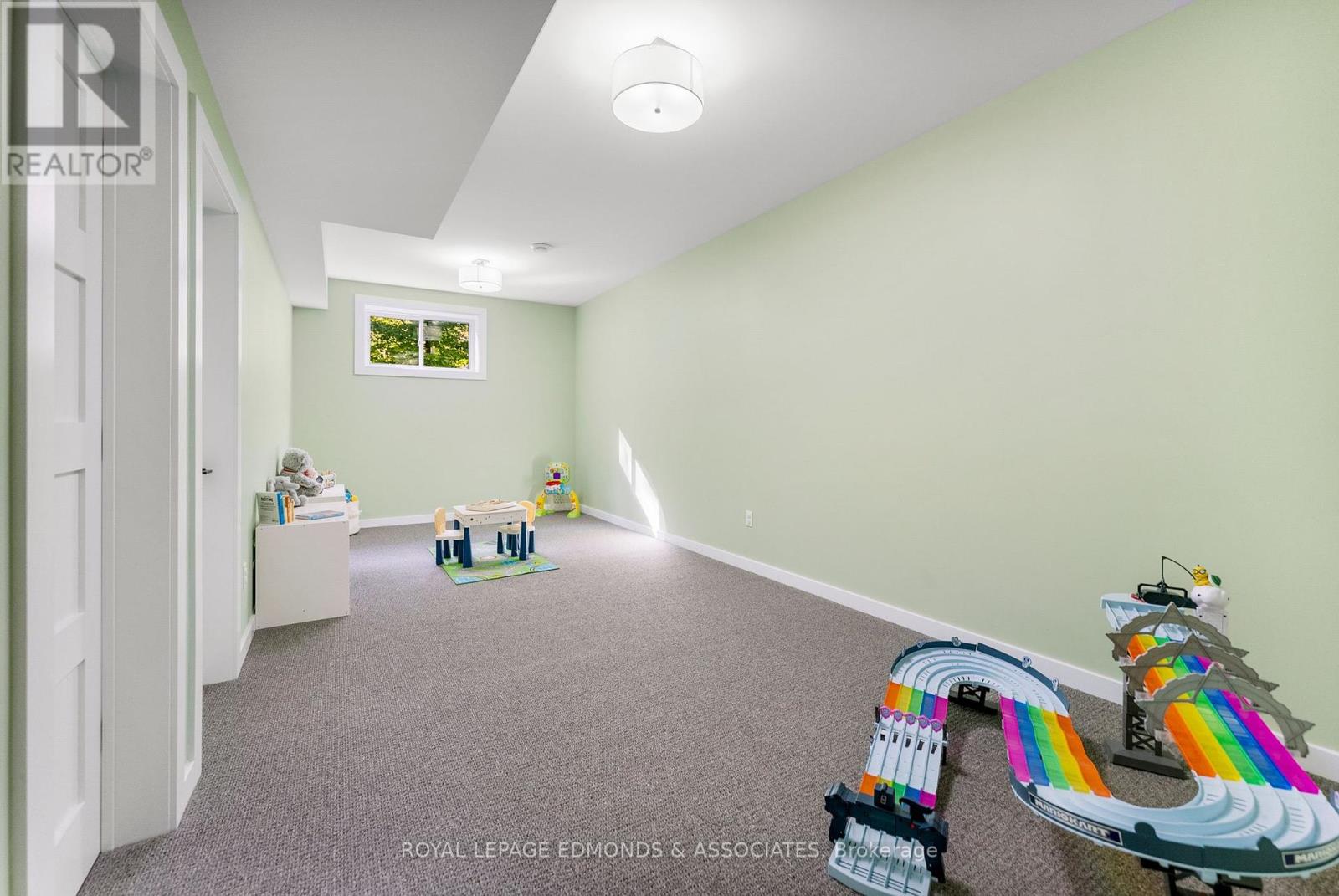 166 Deerfield Drive