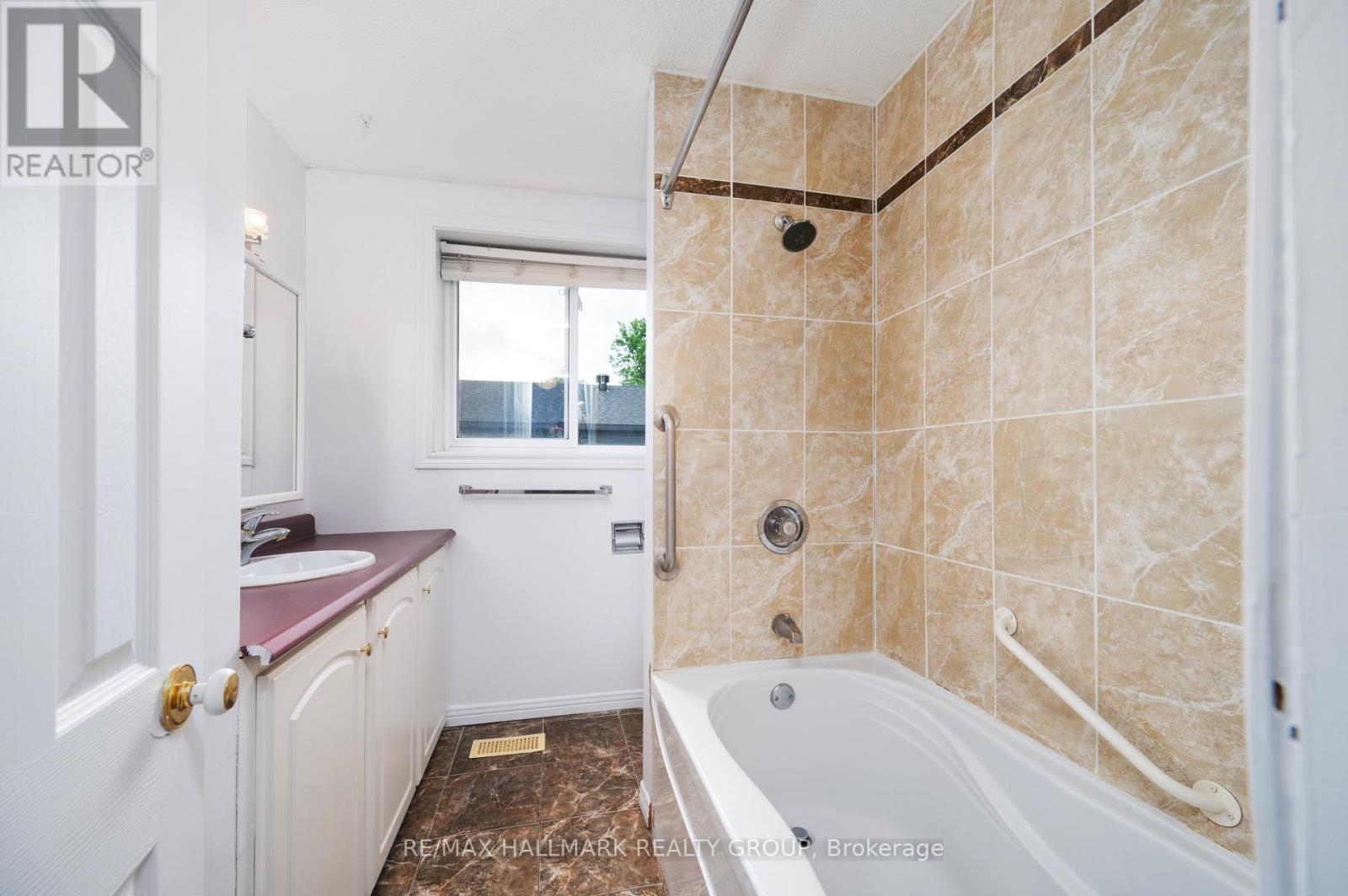 412 Montreal Road