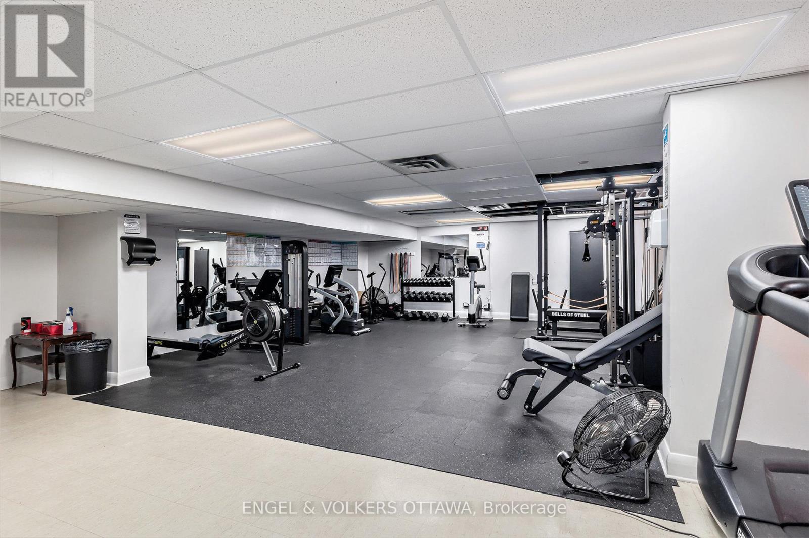 1110 - 2951 Riverside Drive